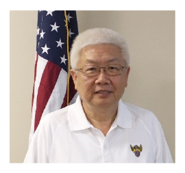 Dr. Paul Hsu with USA flag